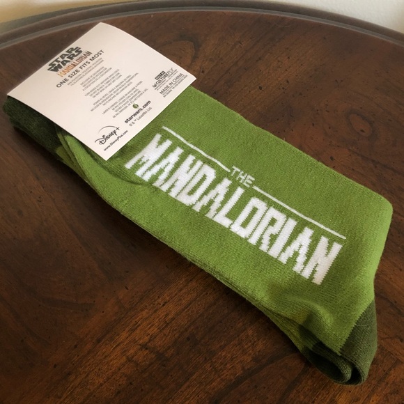 Mandolorian Crew Socks - Picture 2 of 3